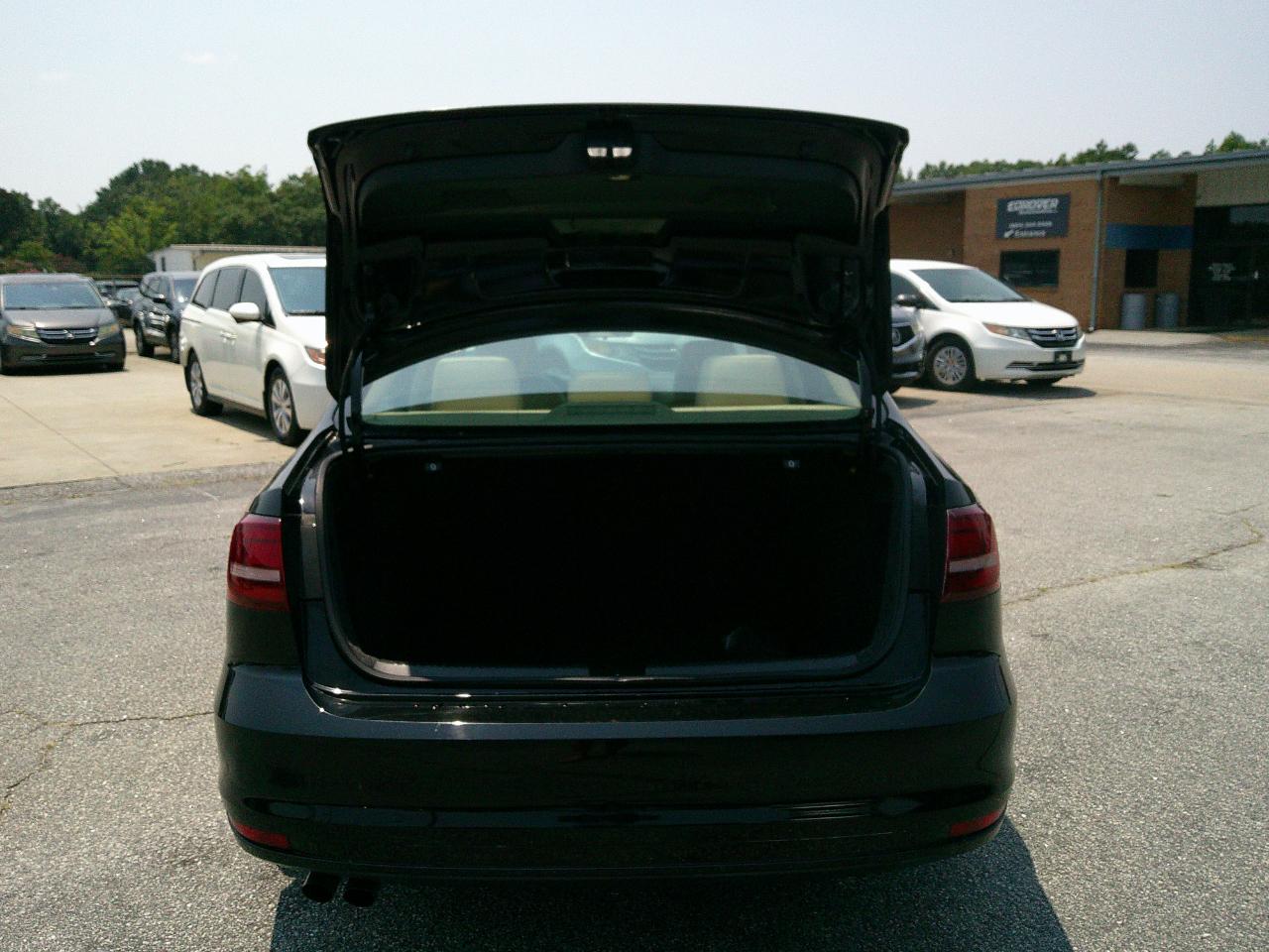 Volkswagen Jetta 1.4T SE Auto 2017