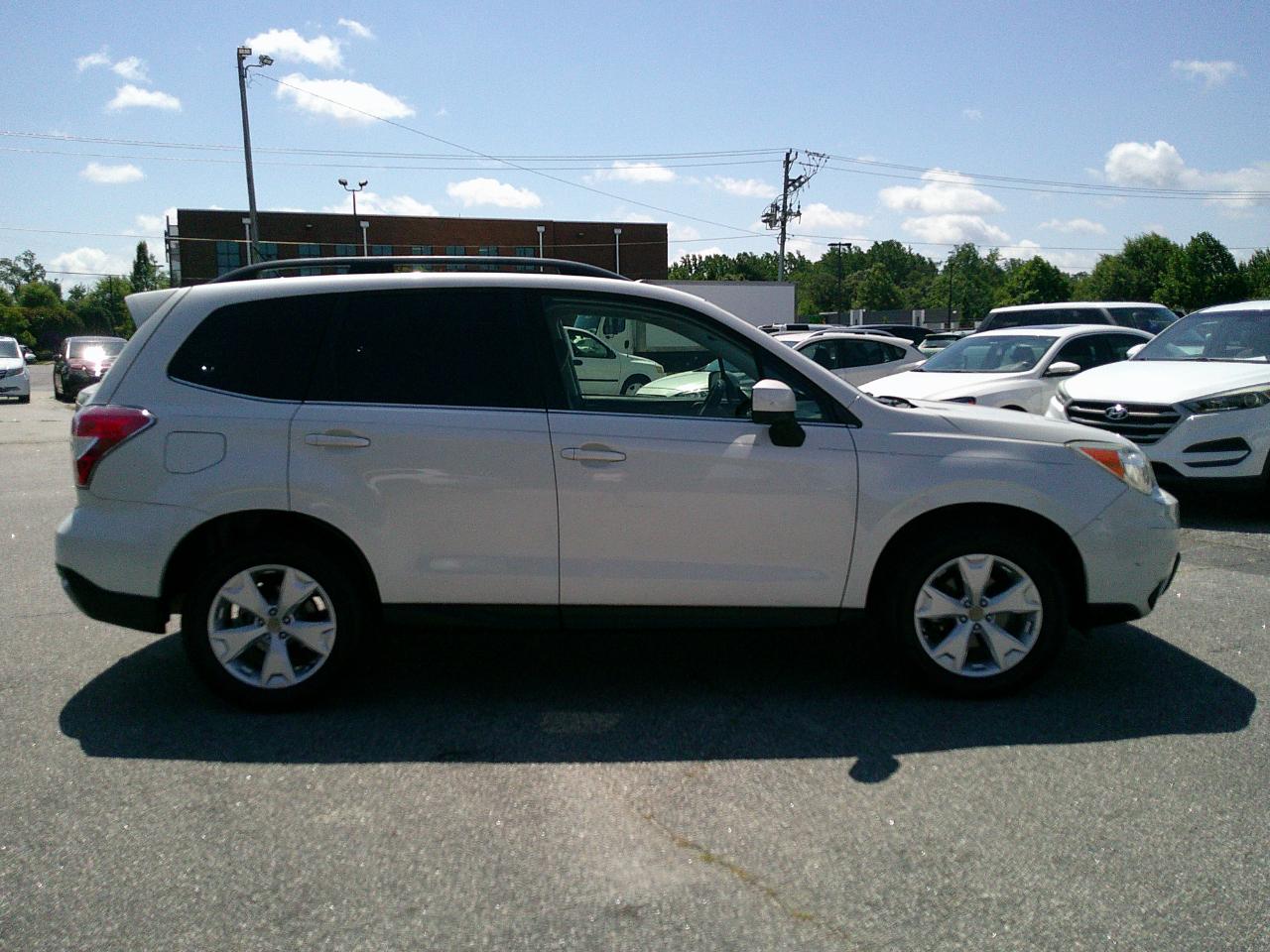 Subaru Forester 4dr CVT 2.5i Limited PZEV 2015