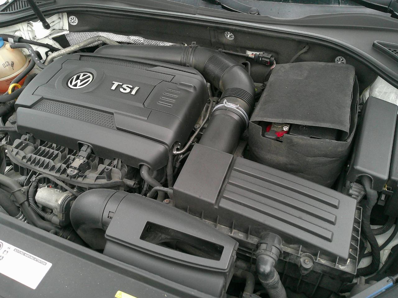 Volkswagen Passat 1.8T SEL Premium Auto 2017