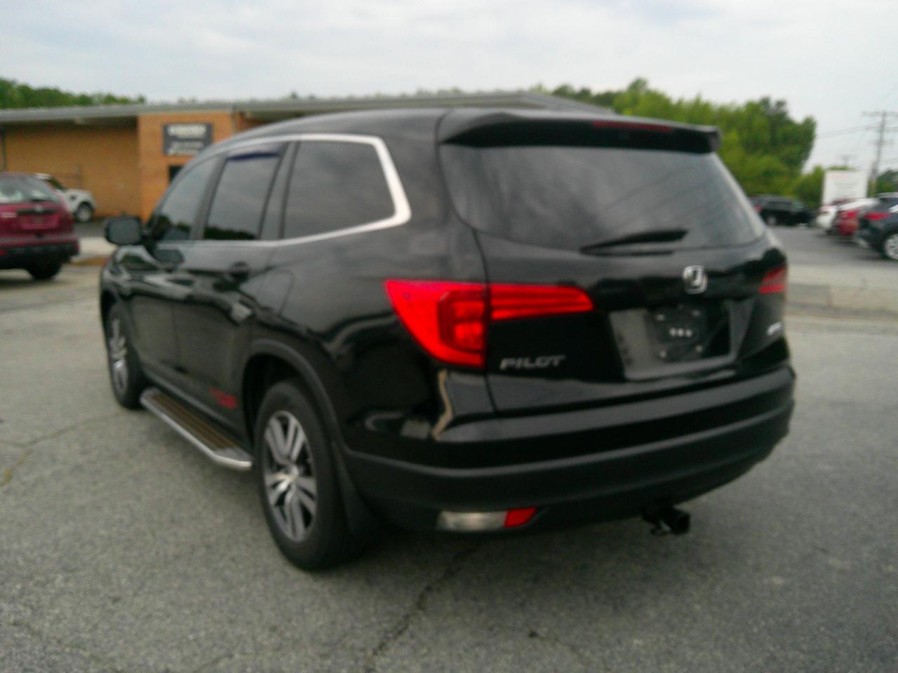Honda Pilot AWD 4dr EX w/Honda Sensing 2016