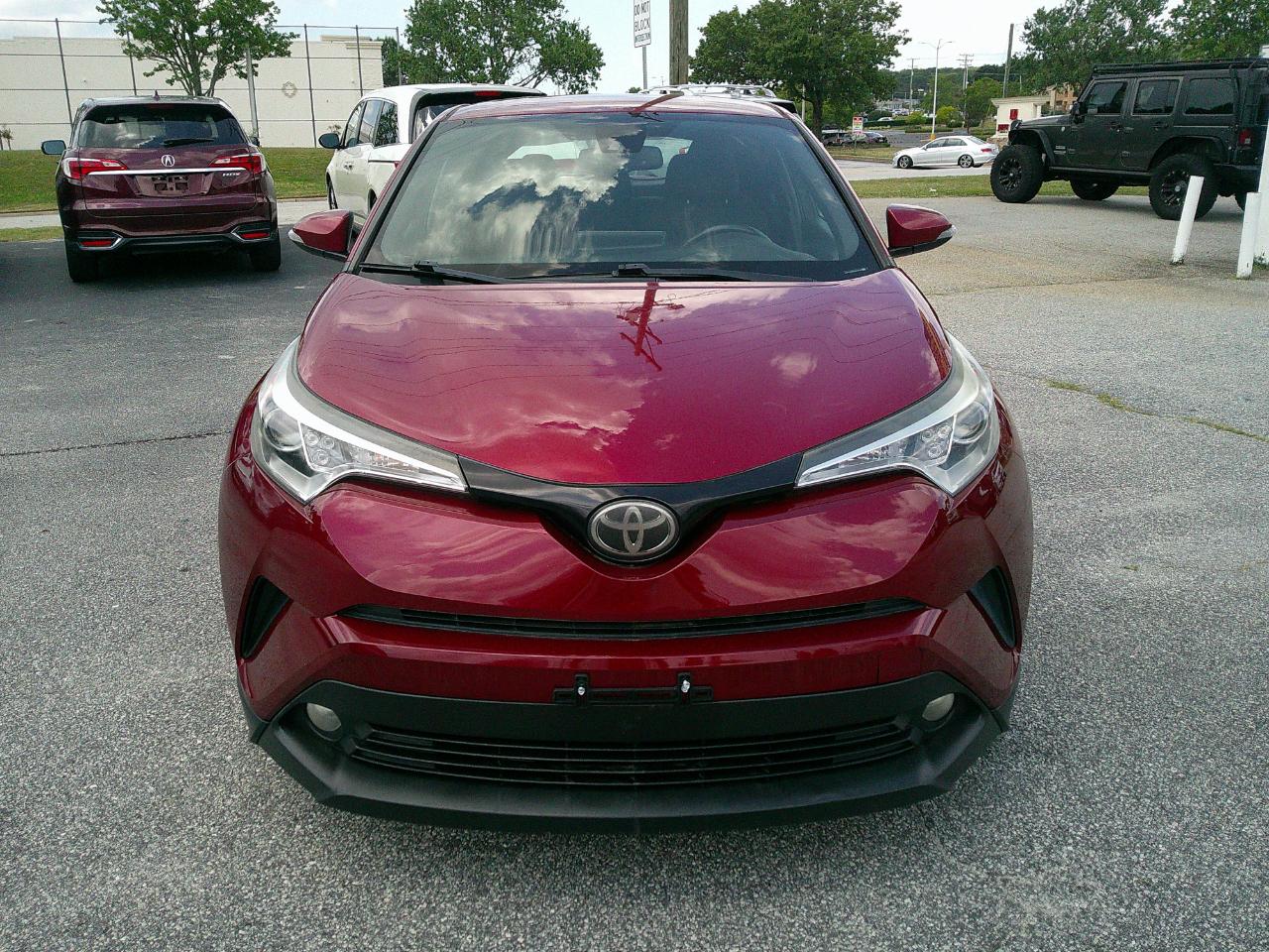 Toyota C-HR XLE FWD (Natl) 2018