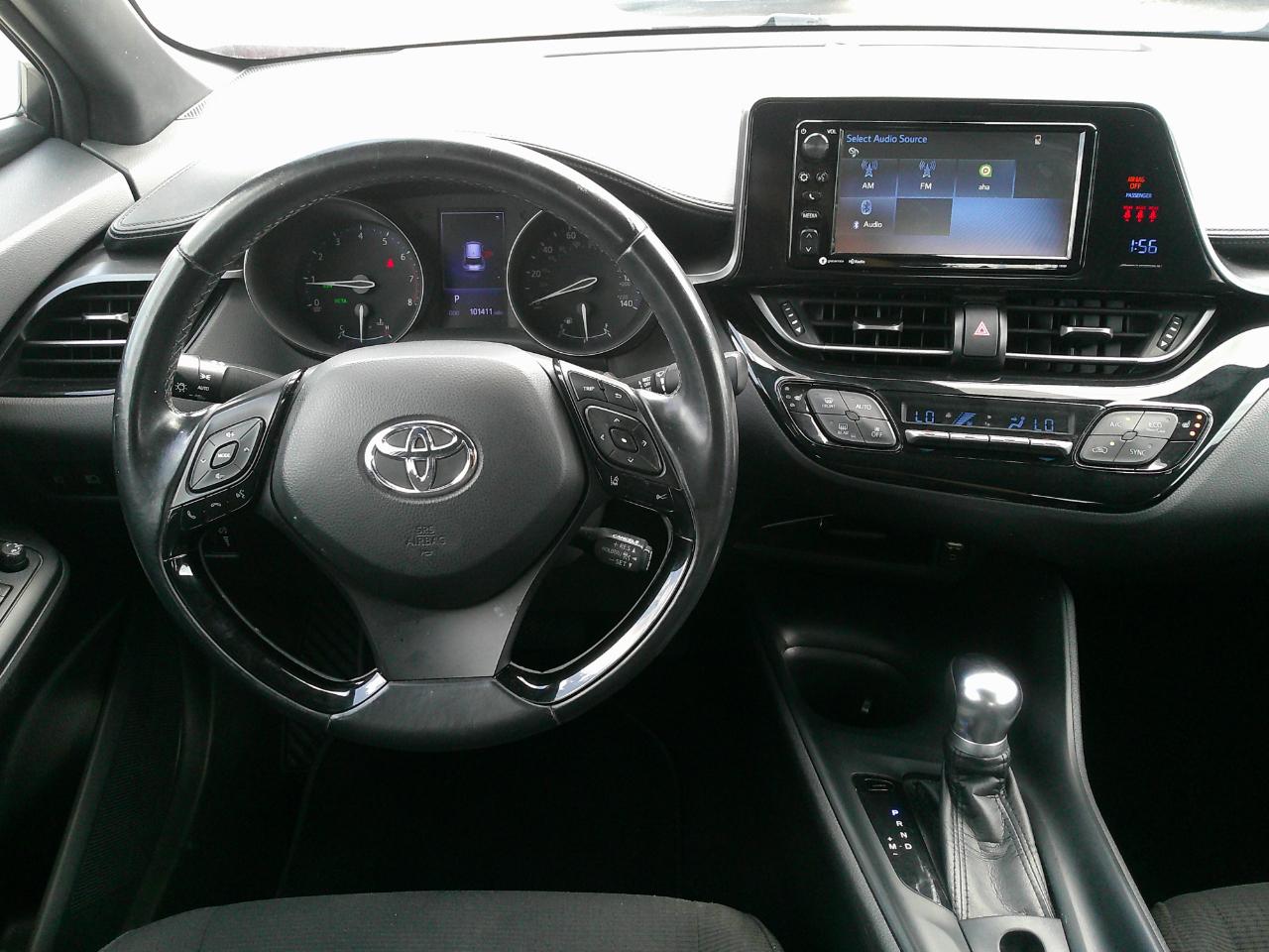 Toyota C-HR XLE FWD (Natl) 2018