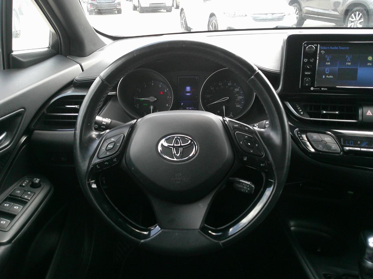 Toyota C-HR XLE FWD (Natl) 2018
