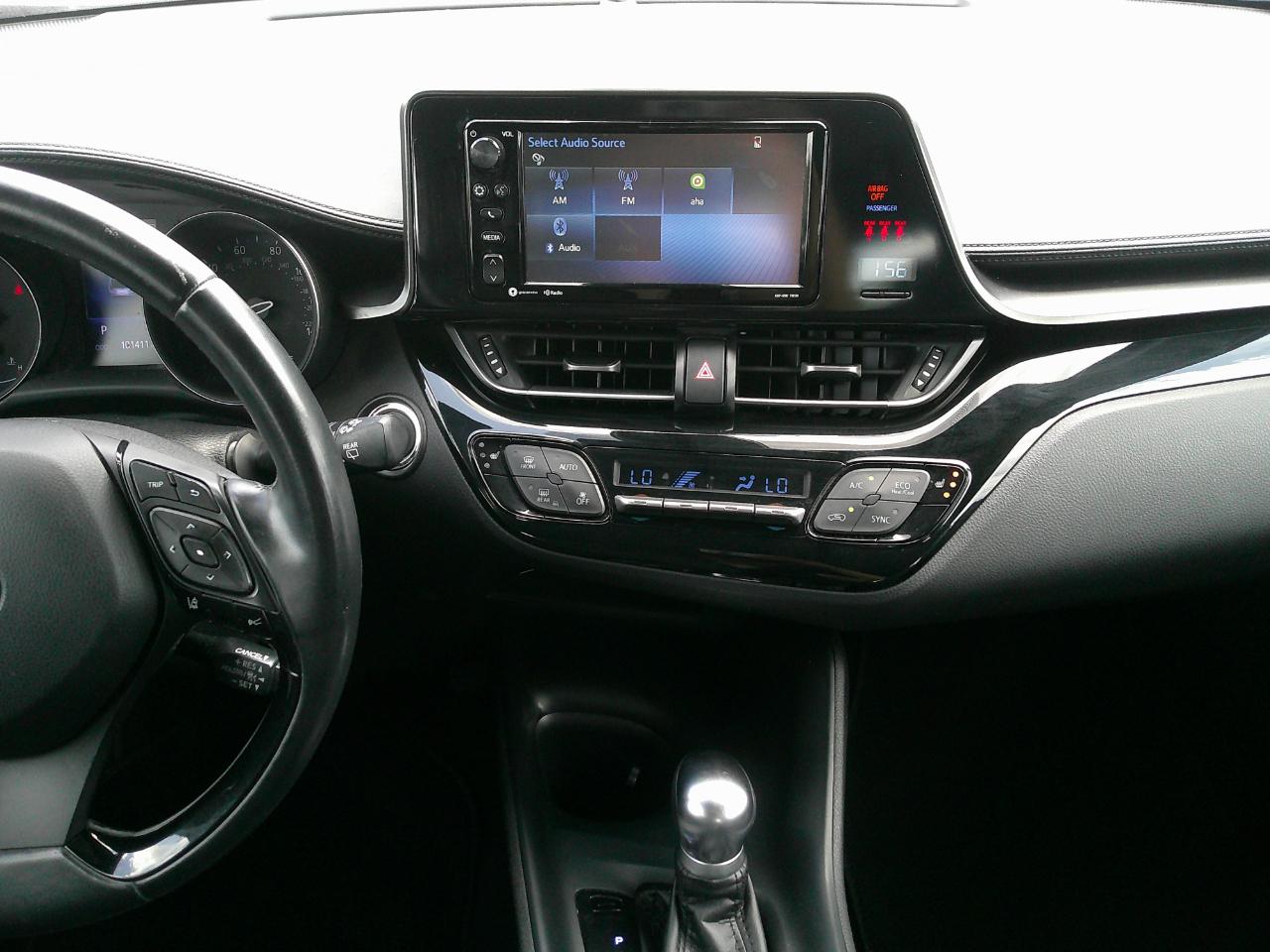 Toyota C-HR XLE FWD (Natl) 2018