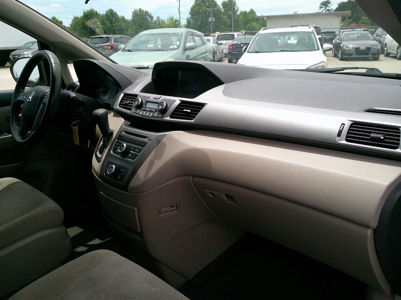 Honda Odyssey 5dr LX 2014