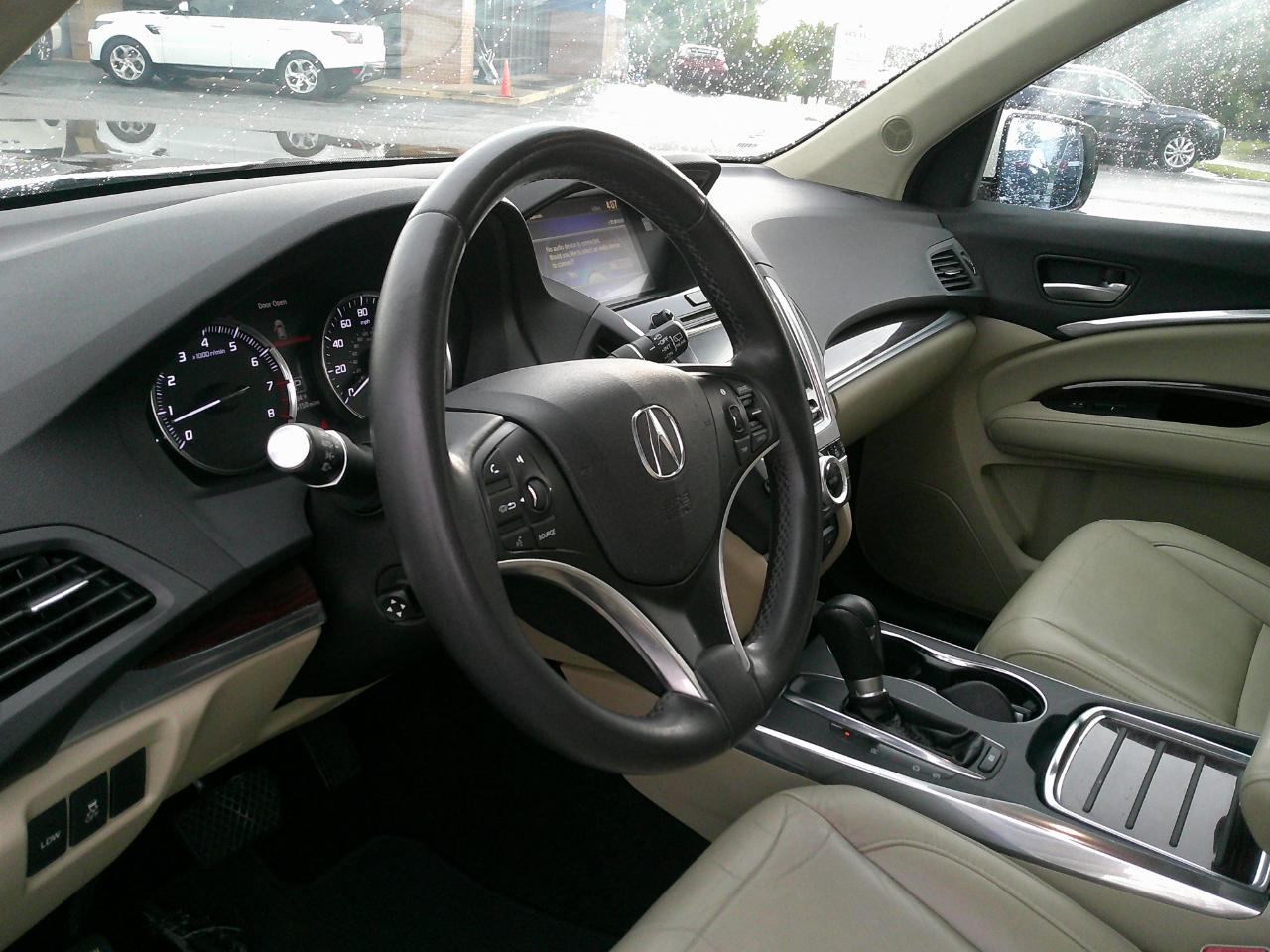 Acura MDX SH-AWD 4dr Tech/Entertainment Pkg 2015