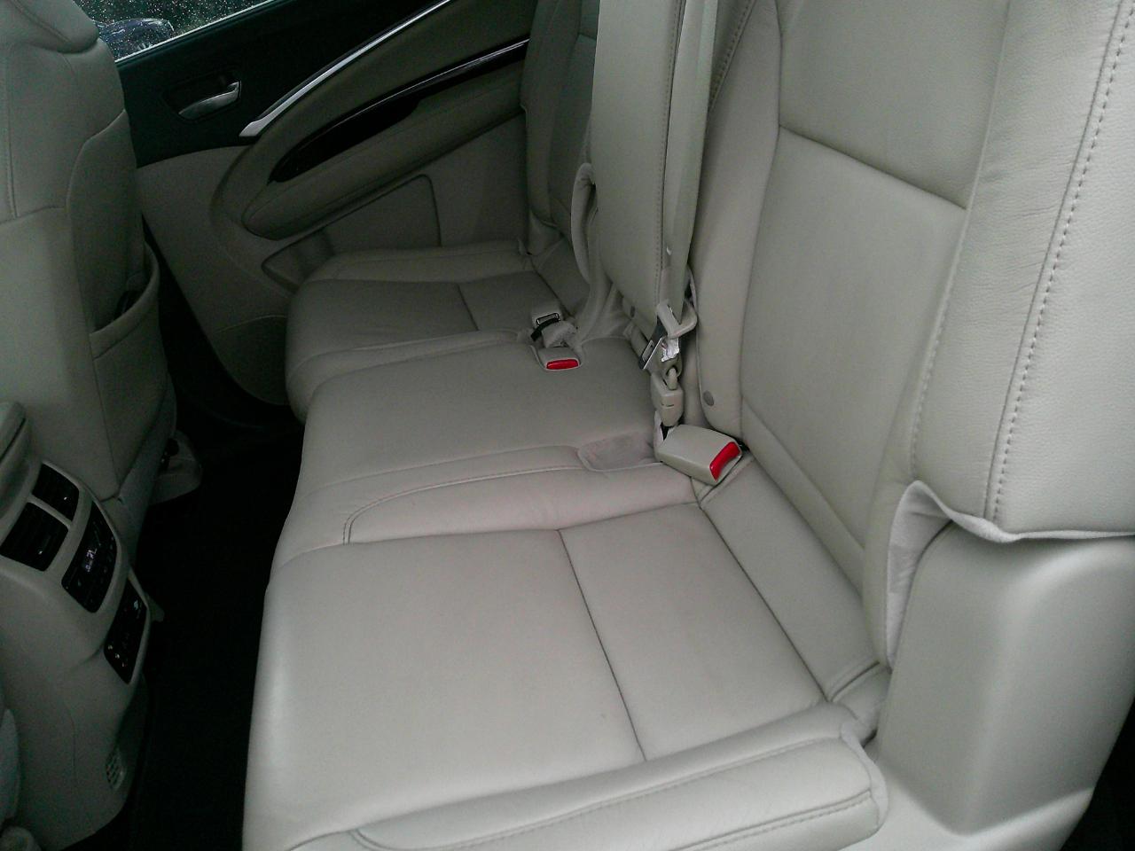Acura MDX SH-AWD 4dr Tech/Entertainment Pkg 2015