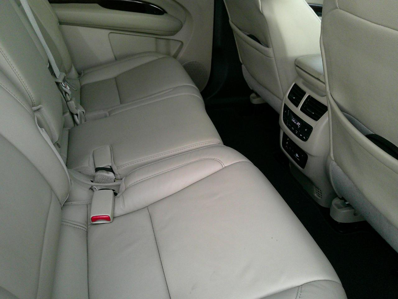 Acura MDX SH-AWD 4dr Tech/Entertainment Pkg 2015