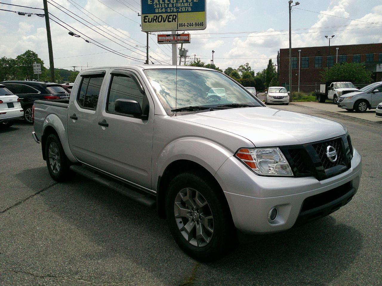 Nissan Frontier Crew Cab 4x2 SV Auto 2021
