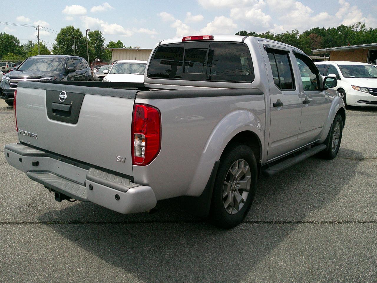 Nissan Frontier Crew Cab 4x2 SV Auto 2021