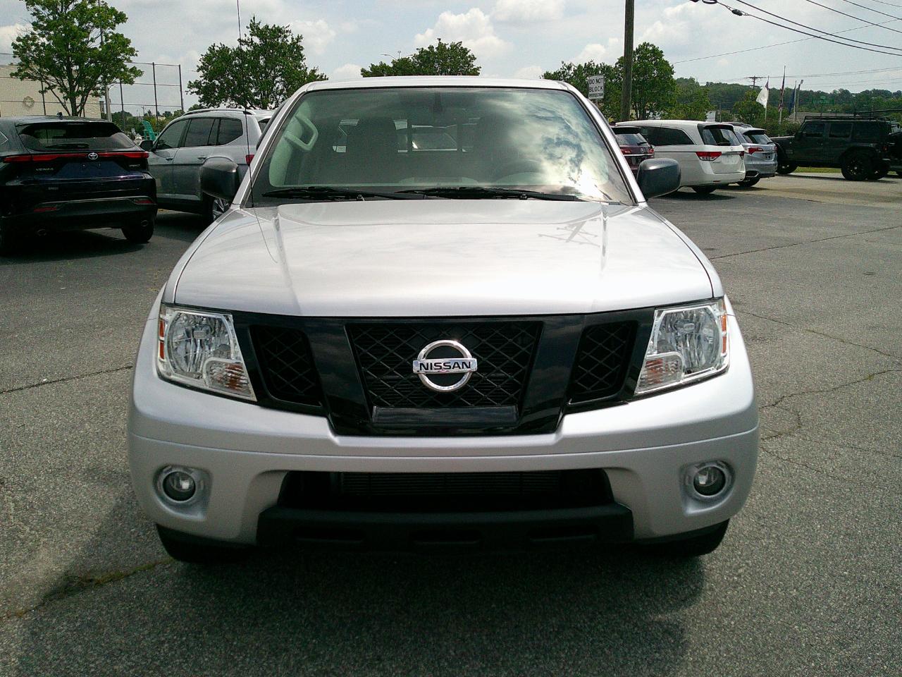 Nissan Frontier Crew Cab 4x2 SV Auto 2021