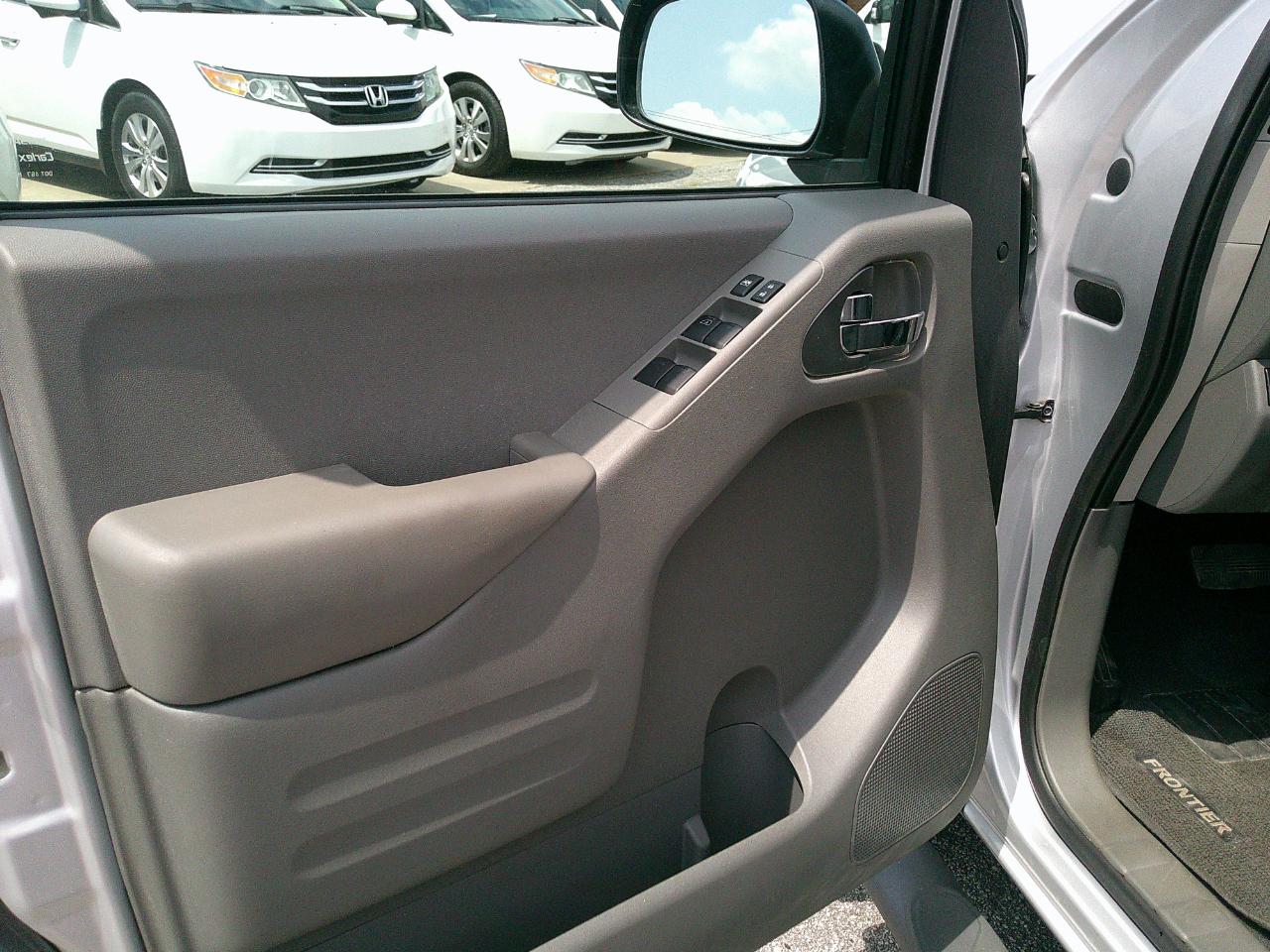 Nissan Frontier Crew Cab 4x2 SV Auto 2021