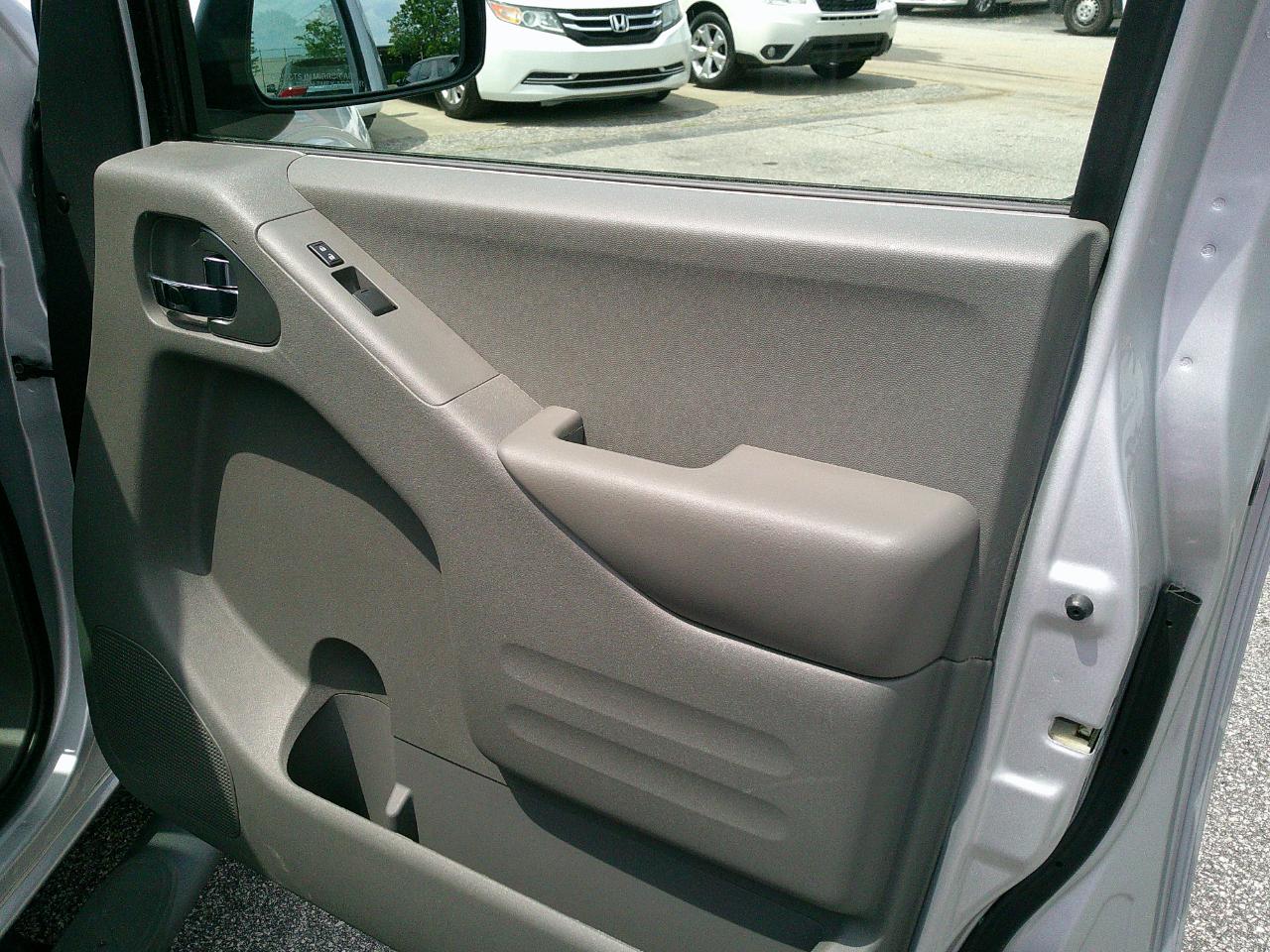 Nissan Frontier Crew Cab 4x2 SV Auto 2021