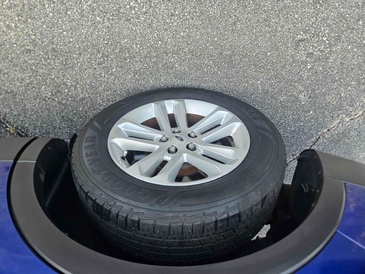 Ford Explorer FWD 4dr XLT 2013