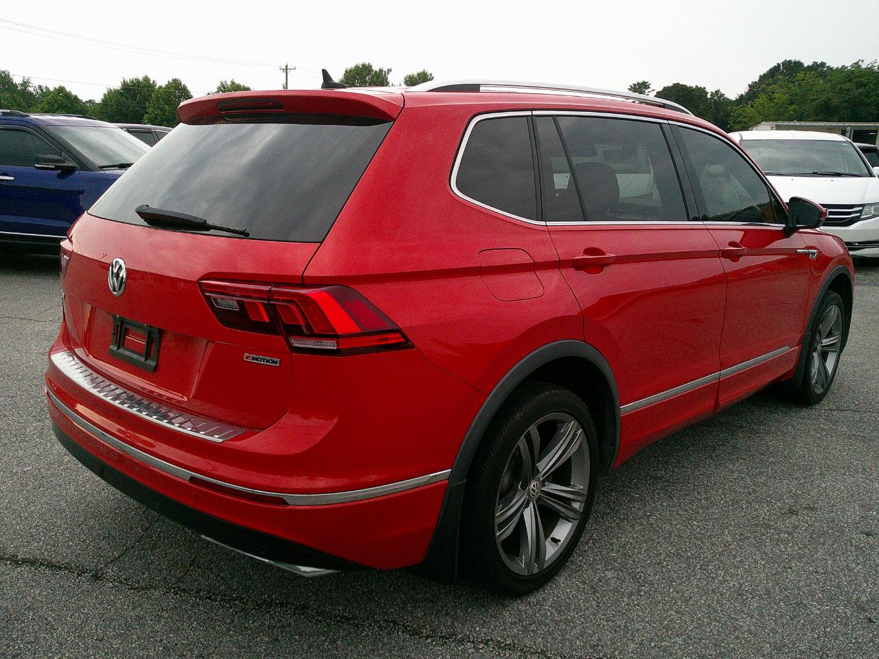 Volkswagen Tiguan 2.0T SEL R-Line Black 4MOTION 2019