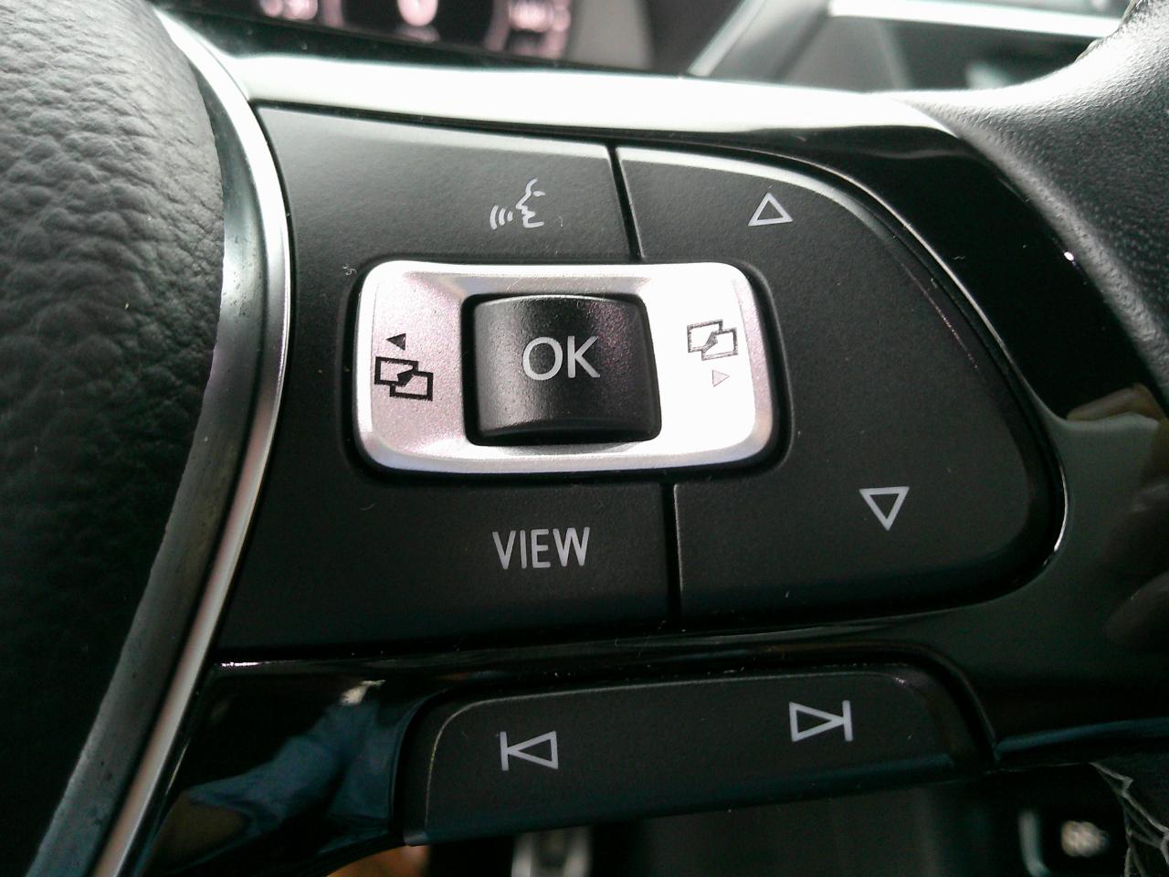 Volkswagen Tiguan 2.0T SEL R-Line Black 4MOTION 2019