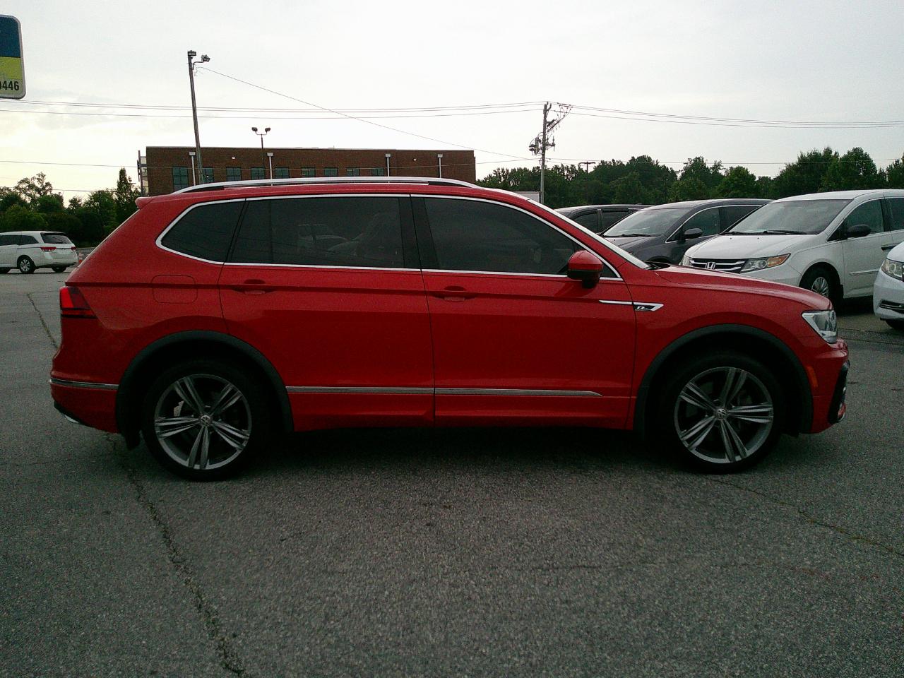 Volkswagen Tiguan 2.0T SEL R-Line Black 4MOTION 2019