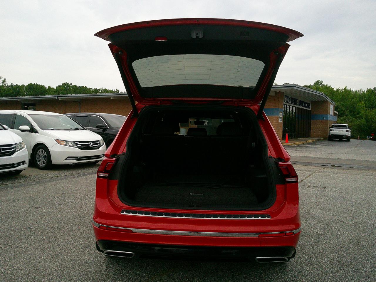 Volkswagen Tiguan 2.0T SEL R-Line Black 4MOTION 2019