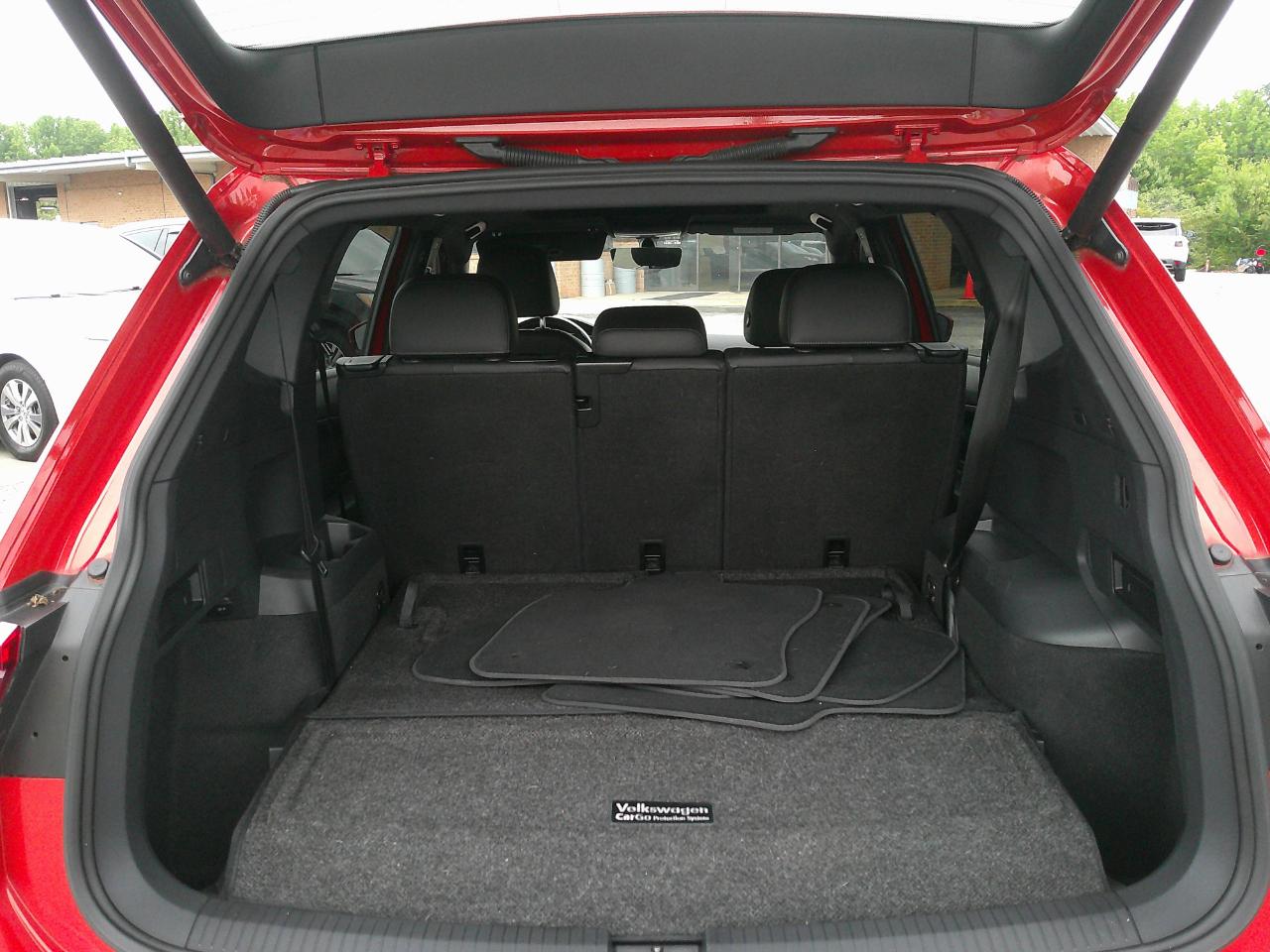 Volkswagen Tiguan 2.0T SEL R-Line Black 4MOTION 2019