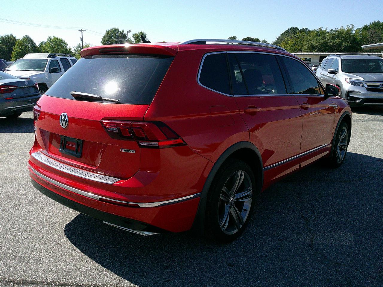 Volkswagen Tiguan 2.0T SEL R-Line Black 4MOTION 2019