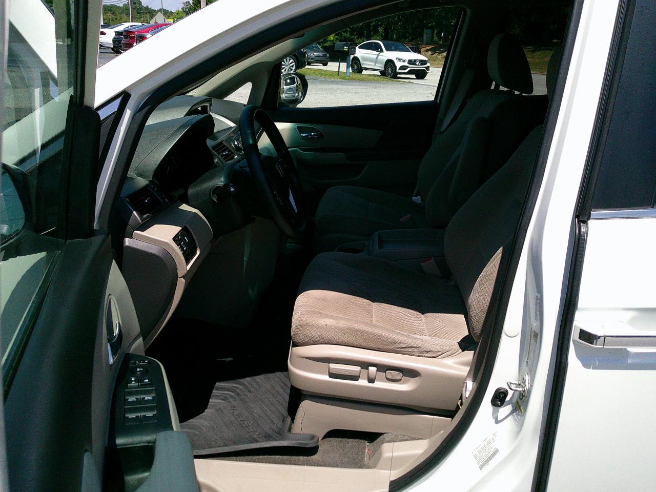 Honda Odyssey SE Auto 2017