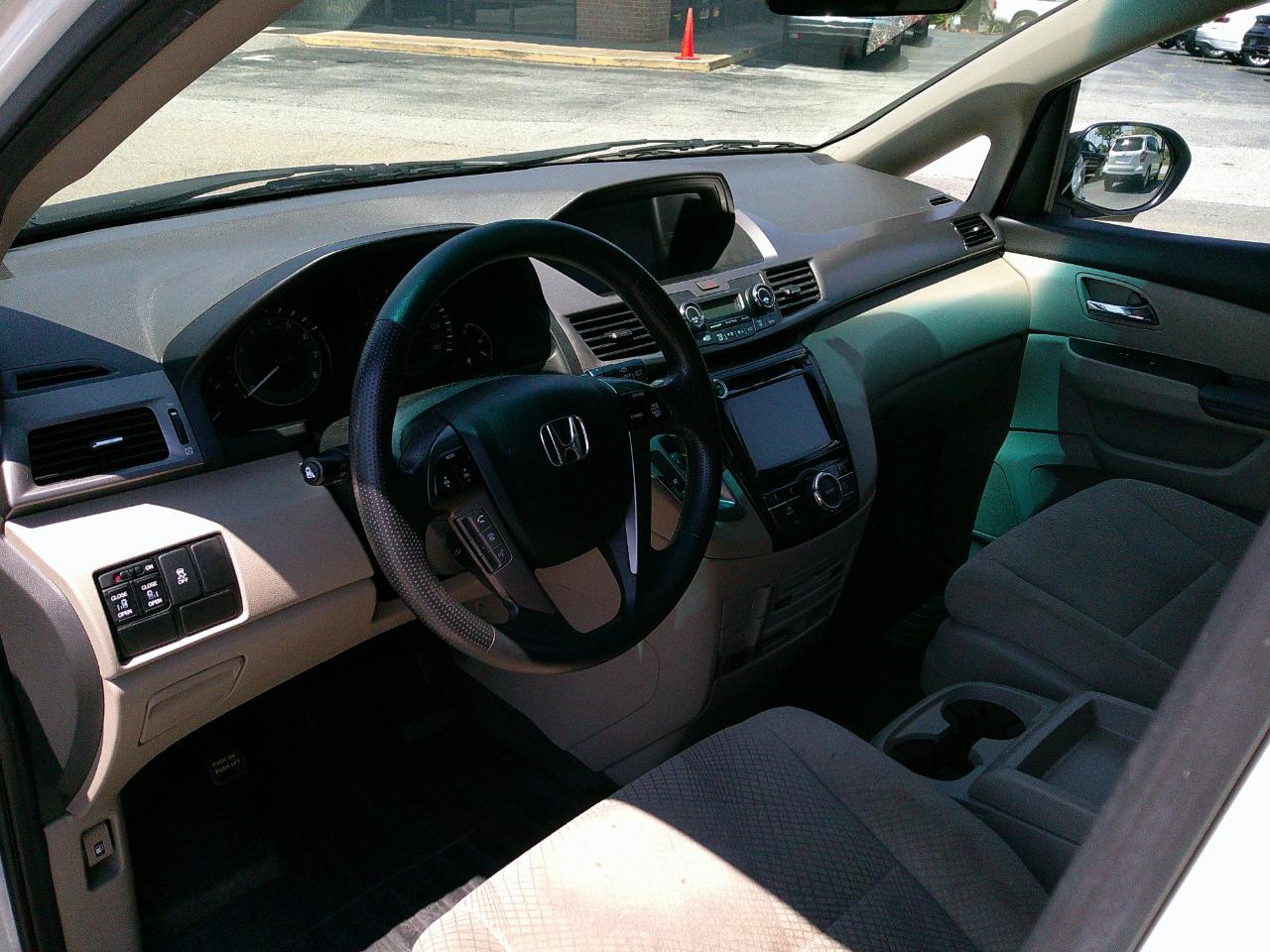 Honda Odyssey SE Auto 2017