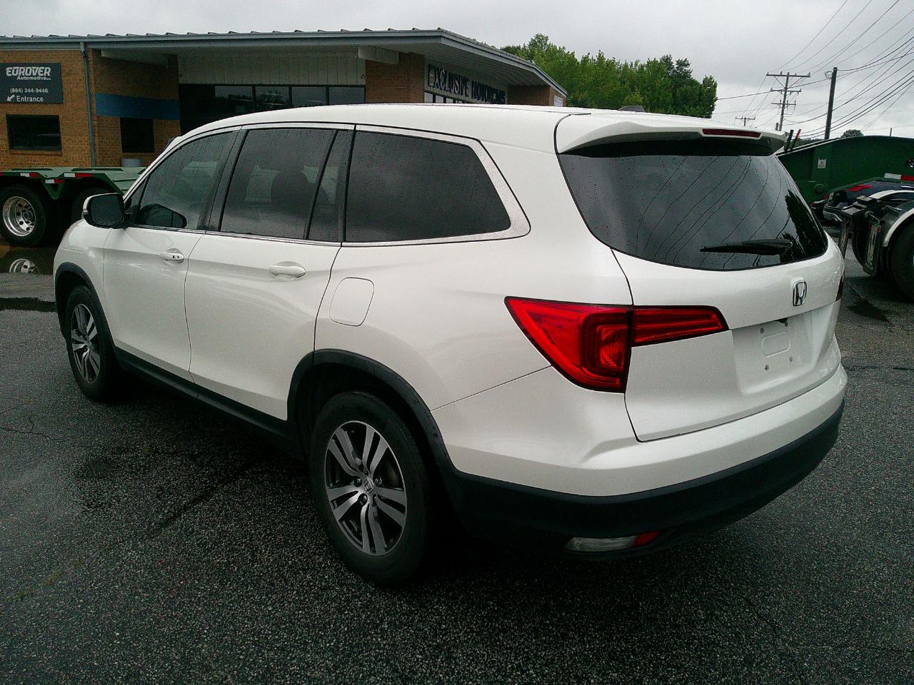 Honda Pilot EX-L 8 Passenger 2WD 2018