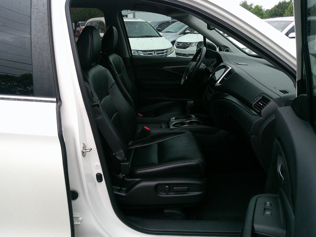 Honda Pilot EX-L 8 Passenger 2WD 2018