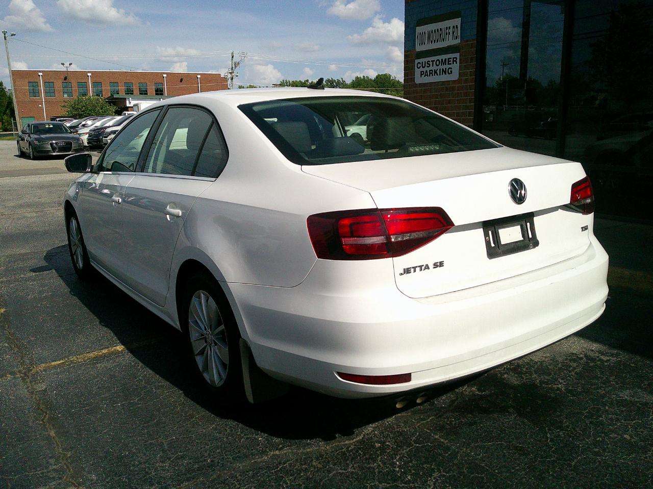 Volkswagen Jetta Sedan 4dr Auto 1.4T SE 2016