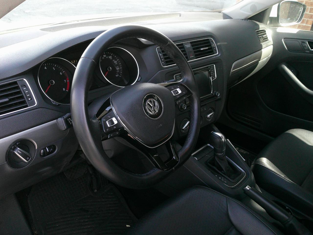 Volkswagen Jetta Sedan 4dr Auto 1.4T SE 2016