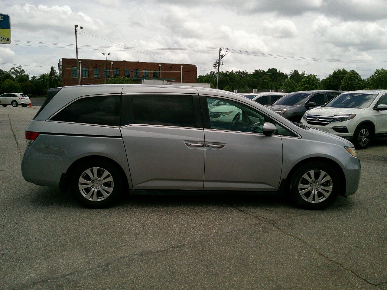 Honda Odyssey 5dr SE 2016