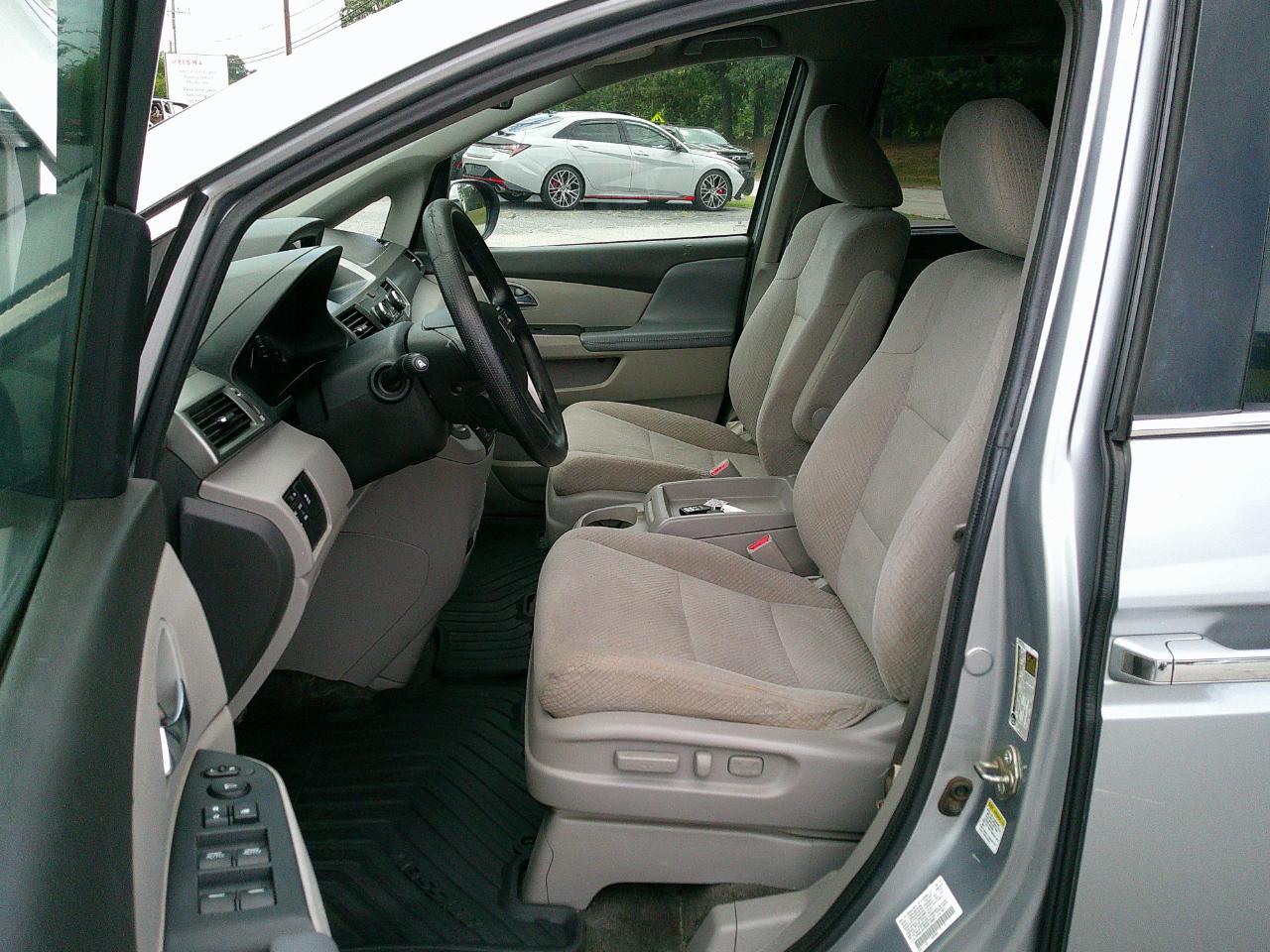 Honda Odyssey 5dr SE 2016