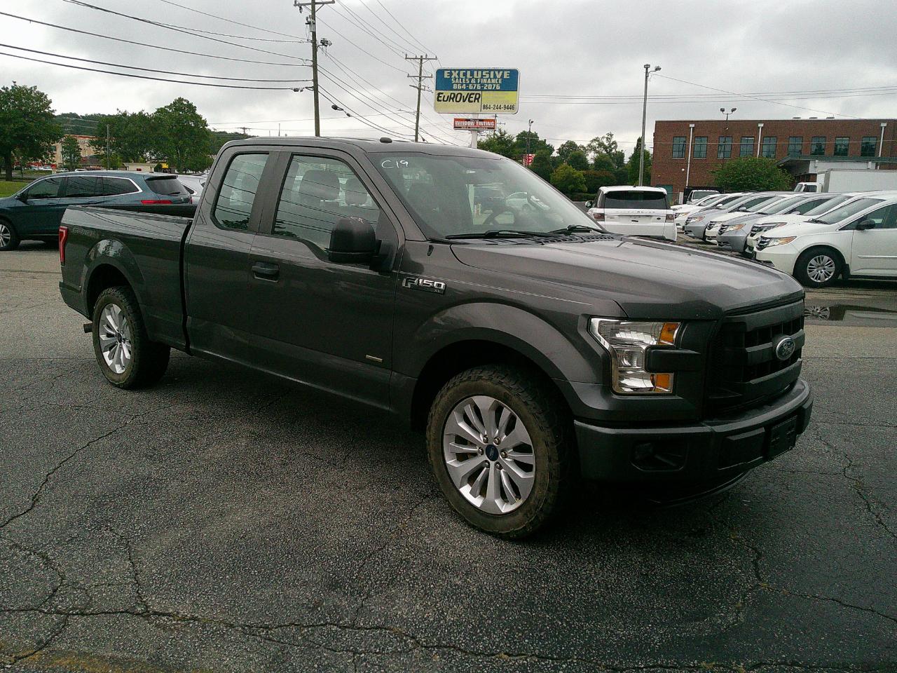 2016 Ford F-150 2WD SuperCab 163" XL Sport