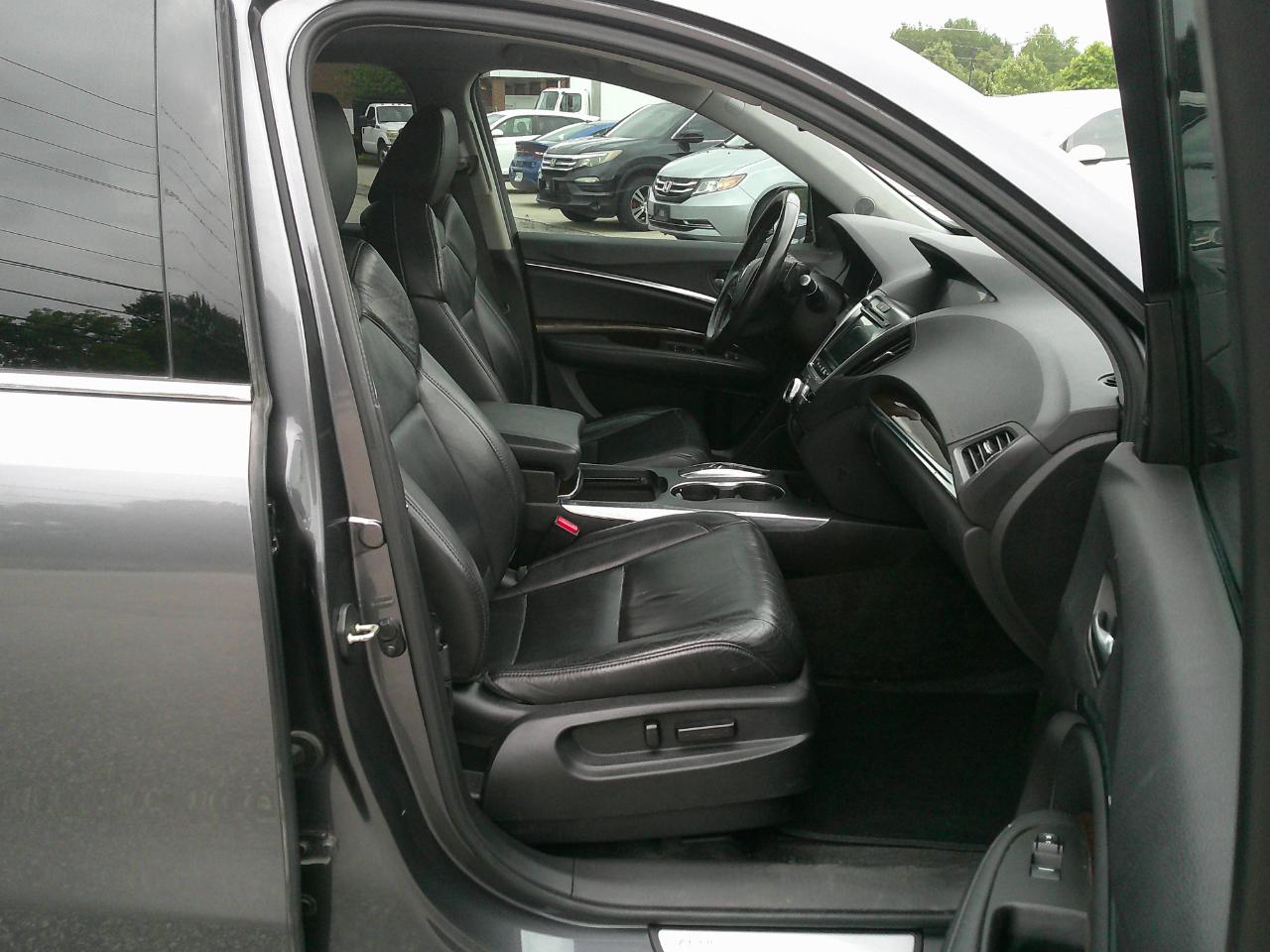 Acura MDX FWD w/Technology Pkg 2017