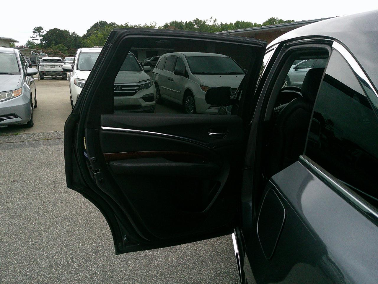 Acura MDX FWD w/Technology Pkg 2017