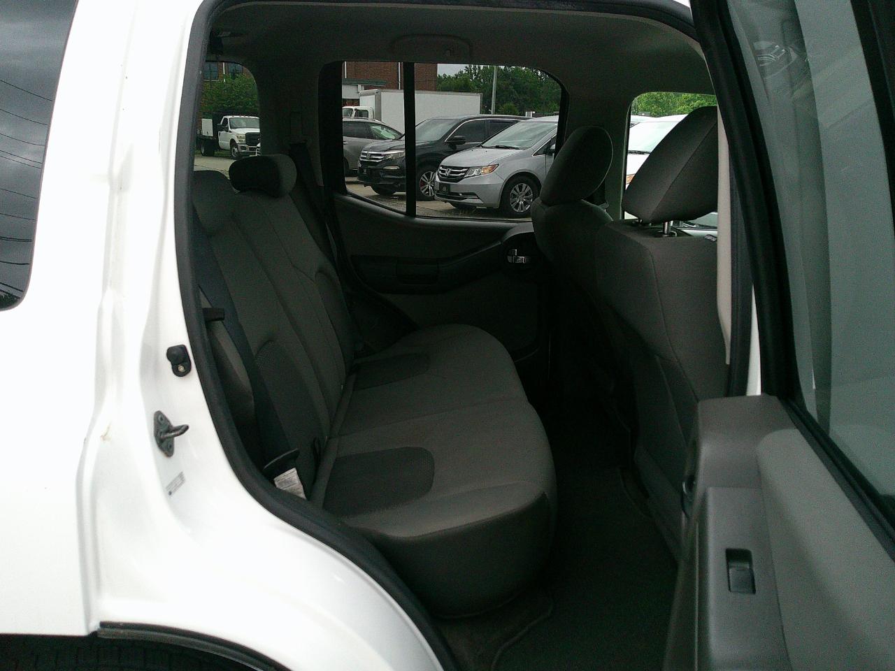 Nissan Xterra 2WD 4dr Auto S 2010