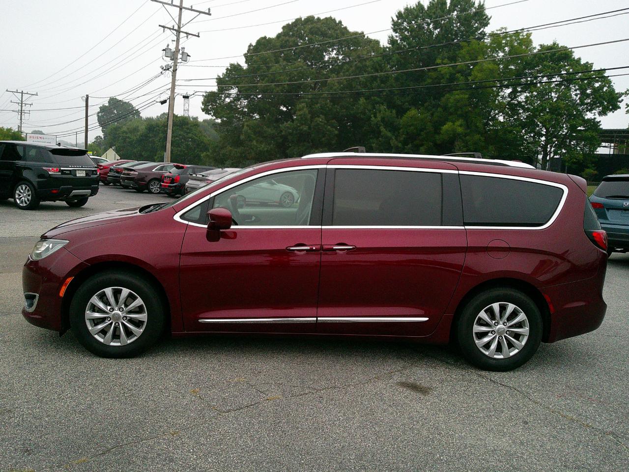2018 Chrysler Pacifica Touring L FWD