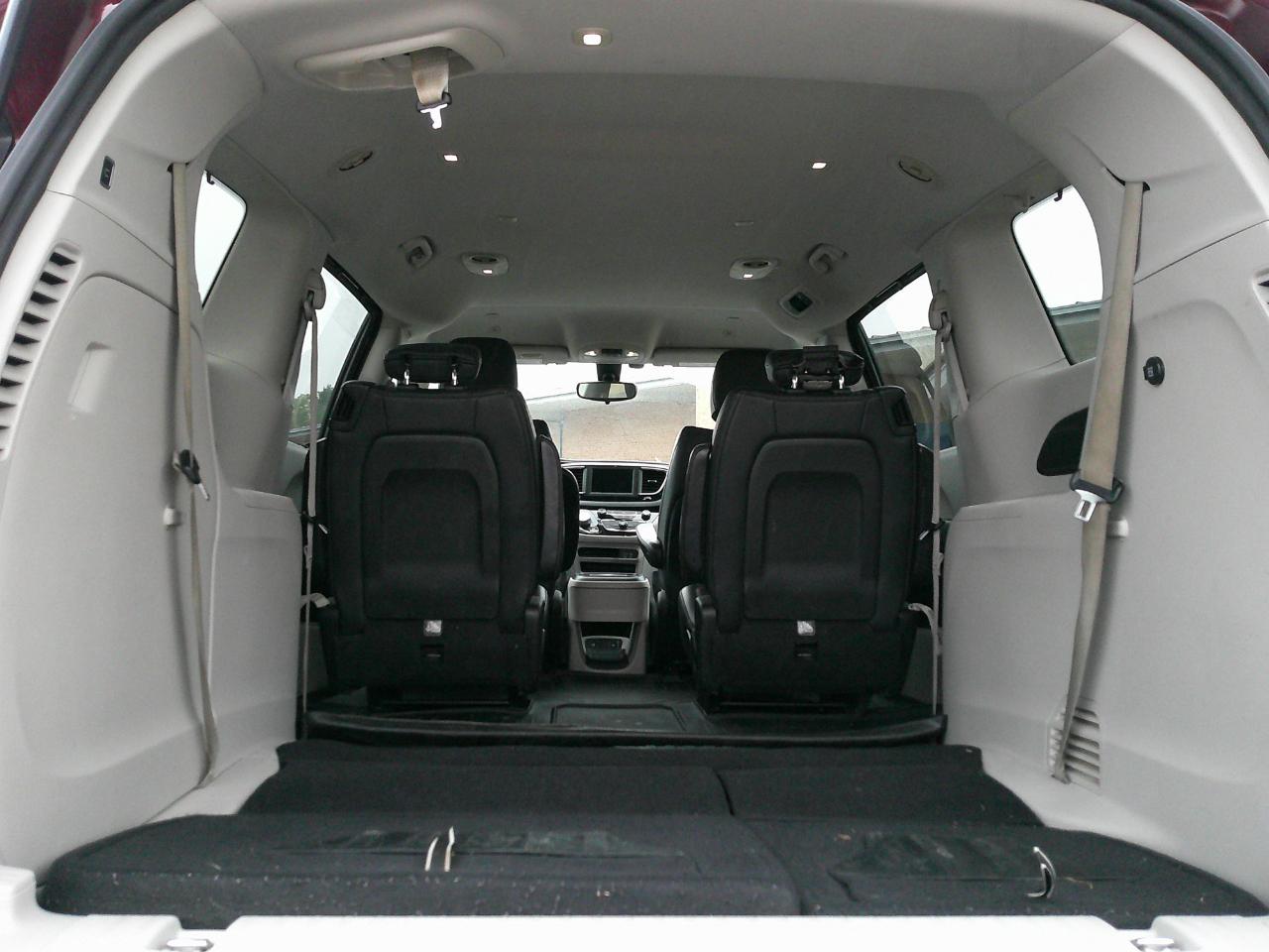 Chrysler Pacifica Touring L FWD 2018