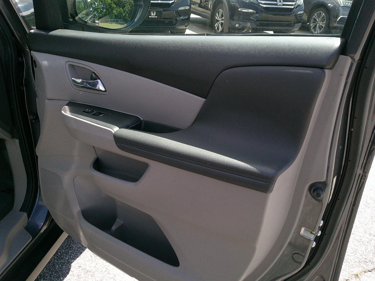 Honda Odyssey 5dr SE 2016