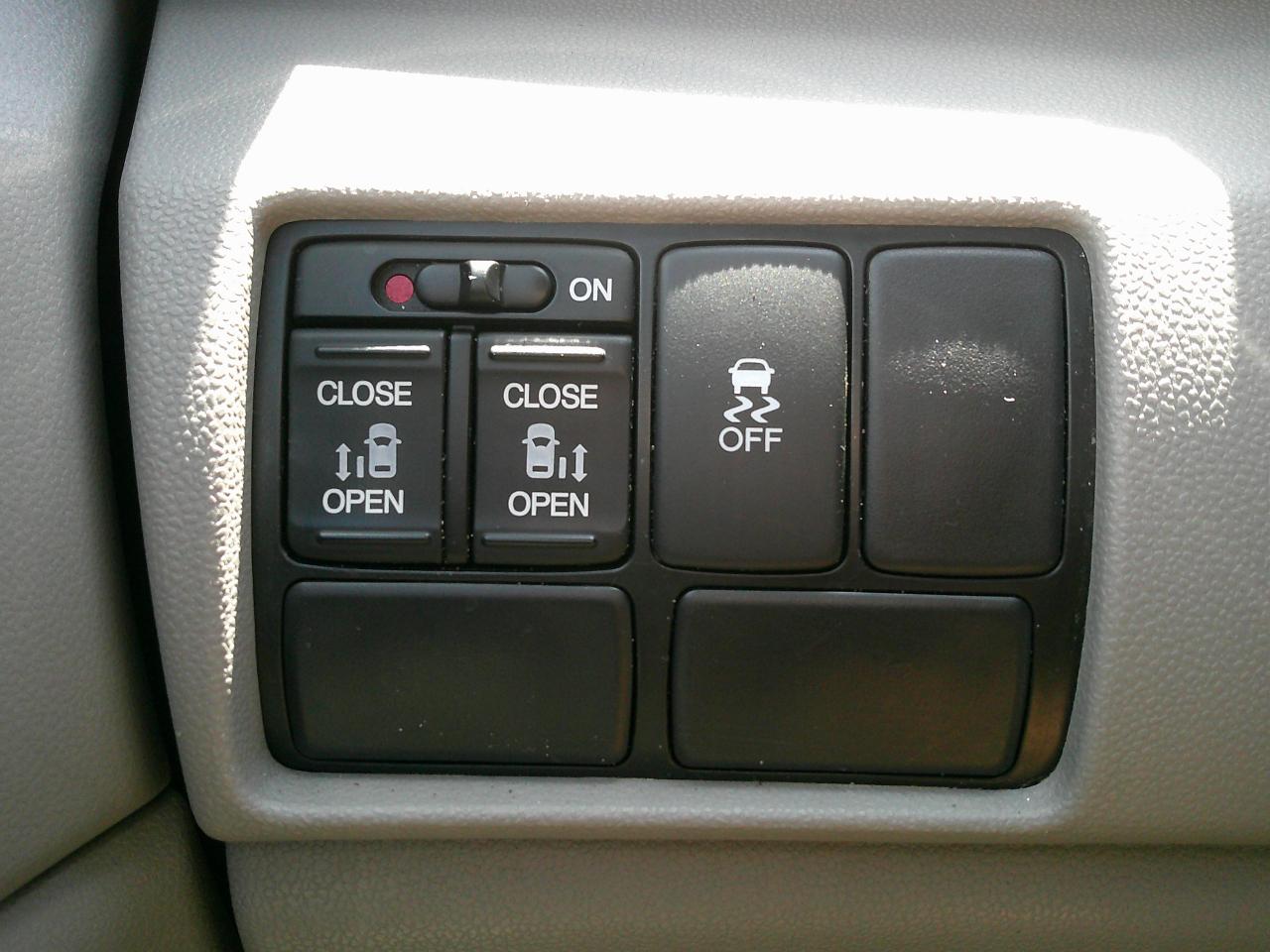 Honda Odyssey 5dr SE 2016