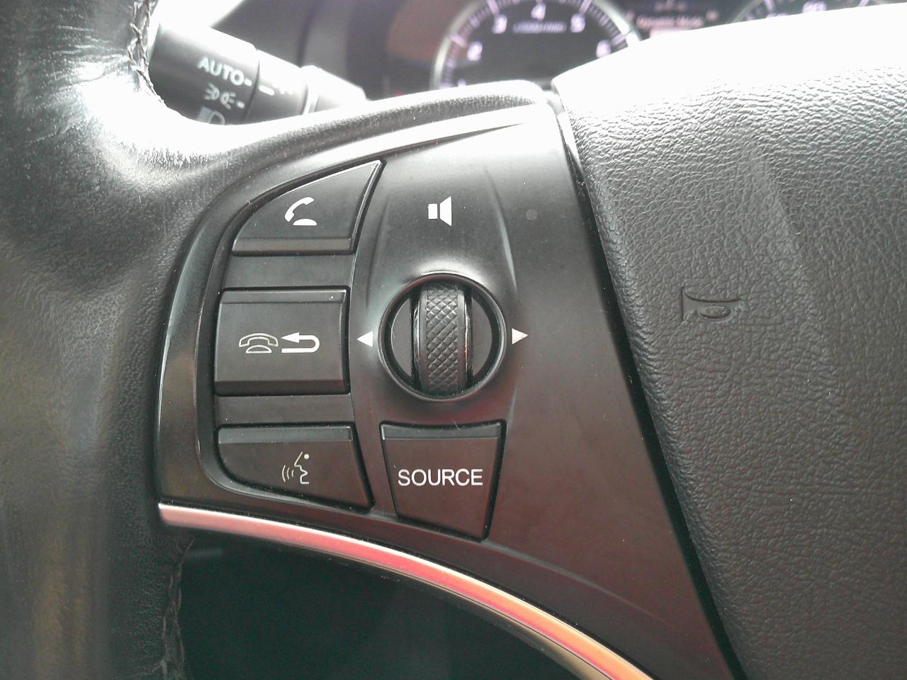 Acura MDX SH-AWD w/Technology Pkg 2017