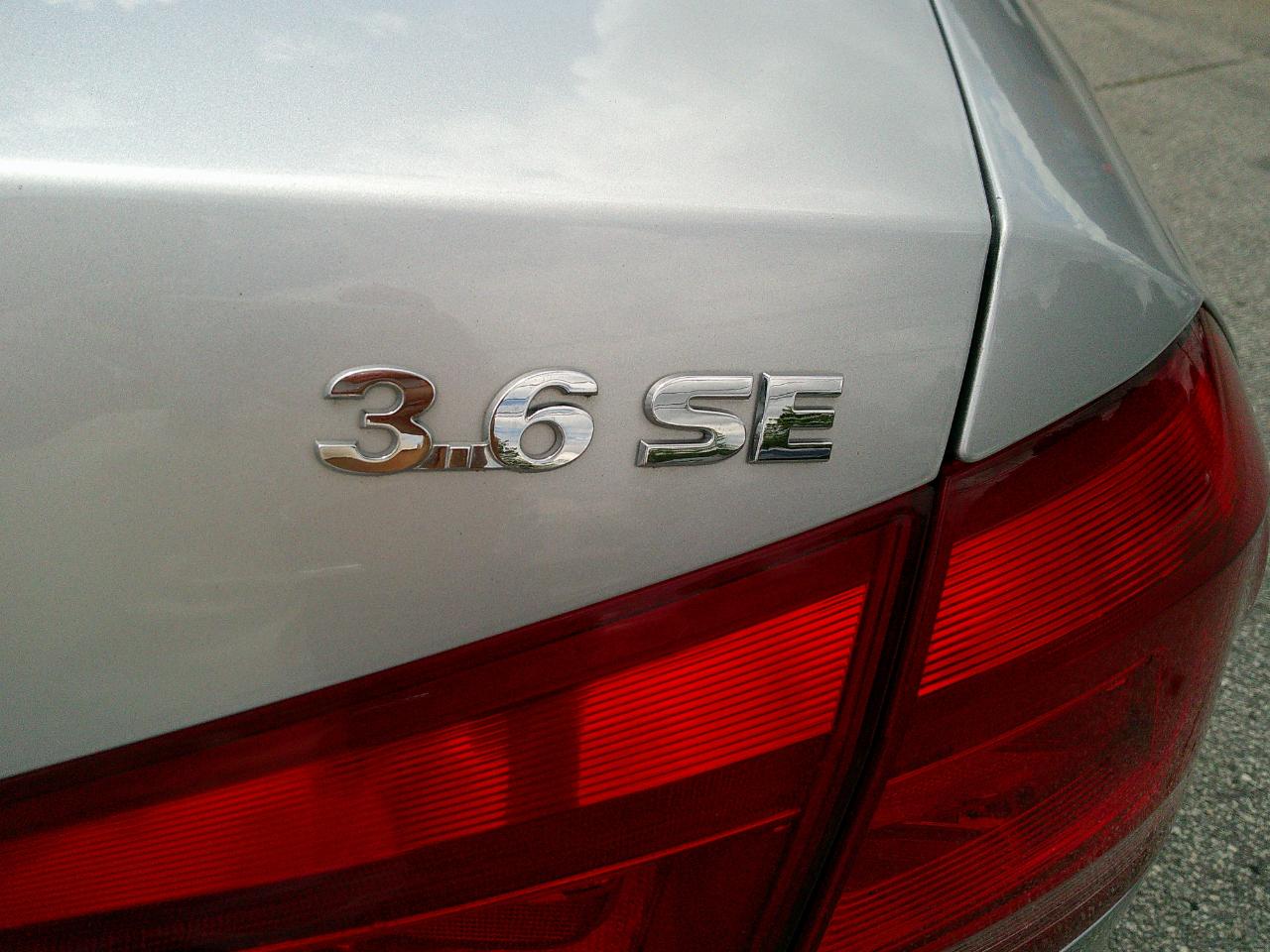 Volkswagen Passat 4dr Sdn 3.6L V6 DSG SE w/Sunroof 2013
