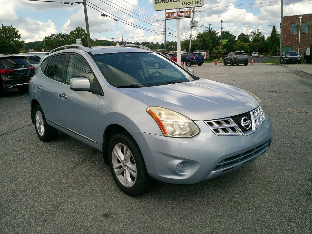 2012 Nissan Rogue FWD 4dr SV