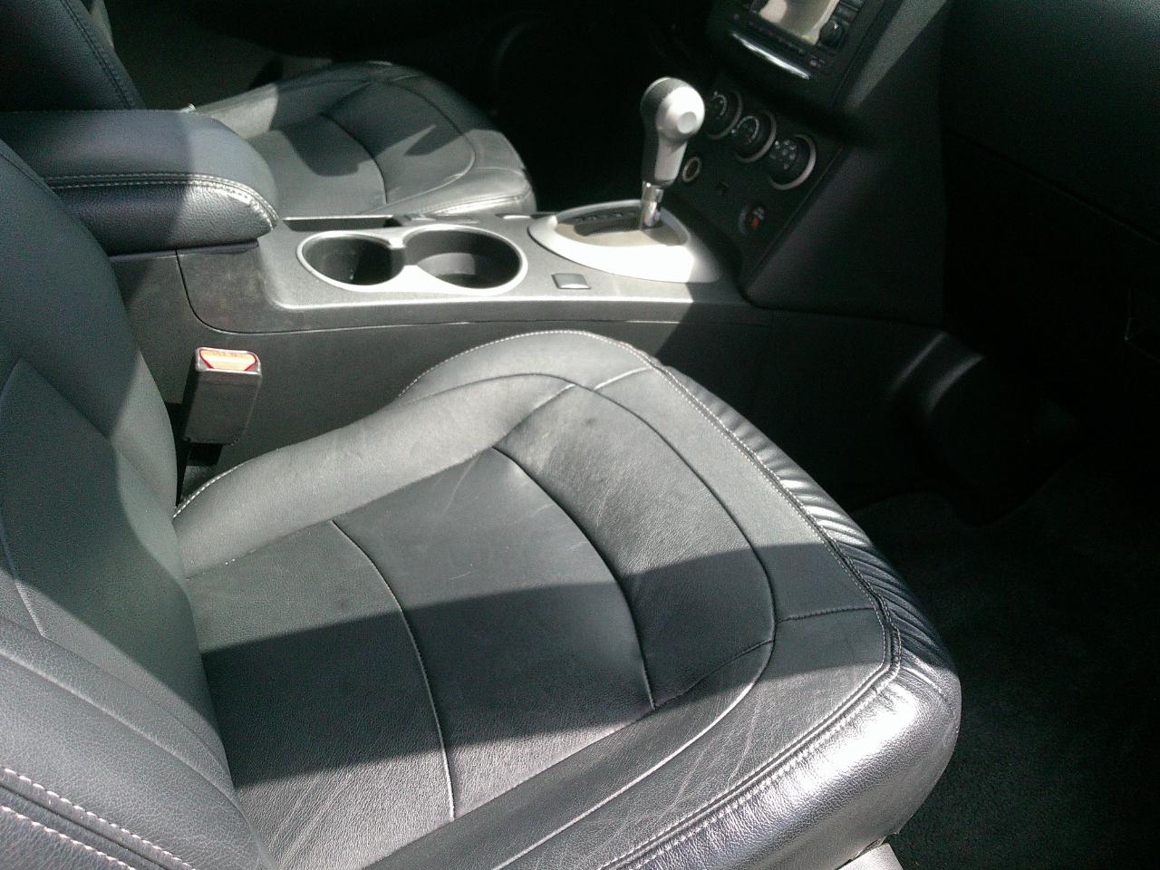 Nissan Rogue FWD 4dr SV 2012