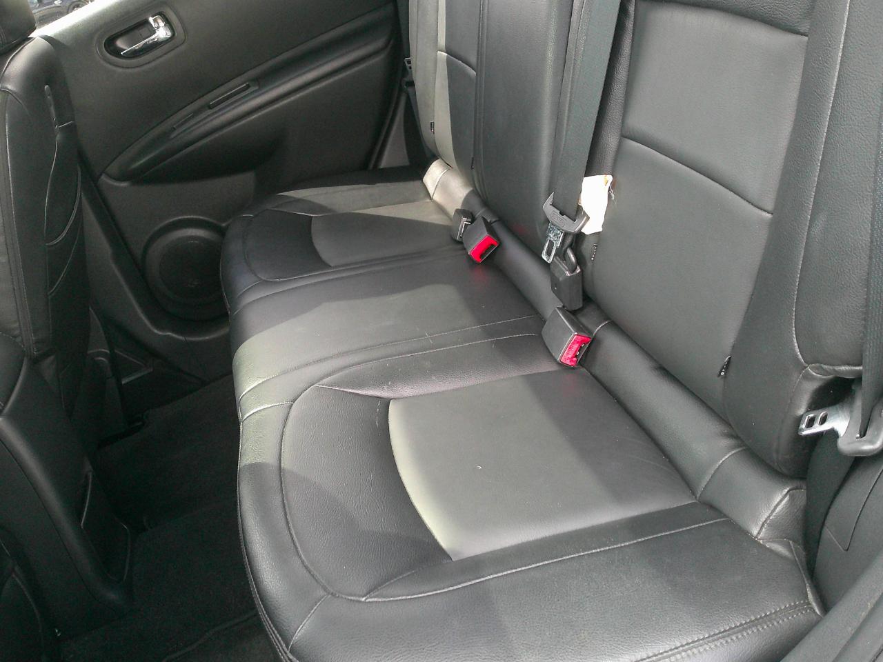 Nissan Rogue FWD 4dr SV 2012