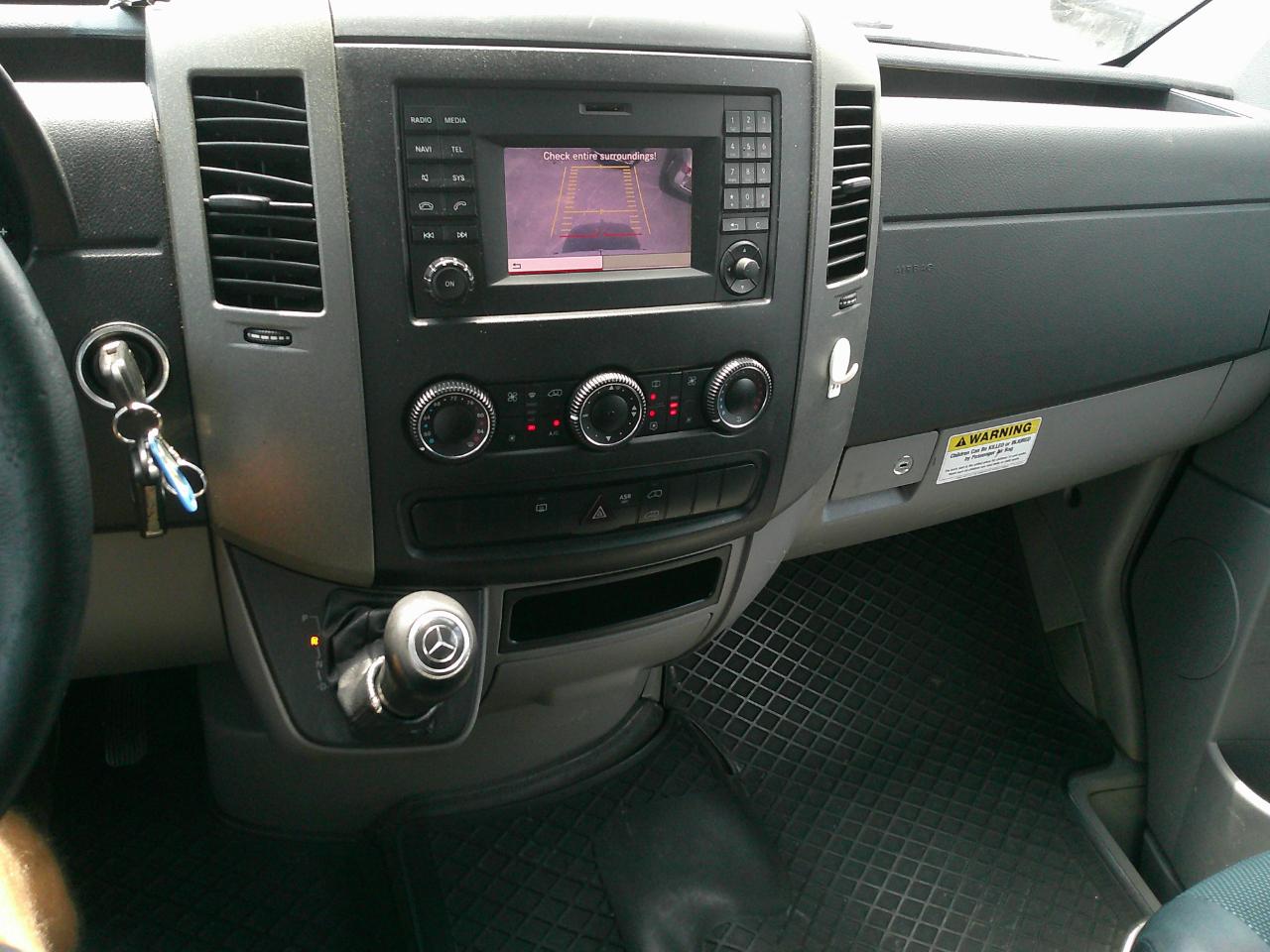 Mercedes-Benz Sprinter Passenger Vans RWD 2500 170" 2016