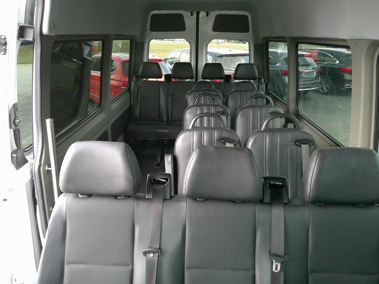 Mercedes-Benz Sprinter Passenger Vans RWD 2500 170" 2016