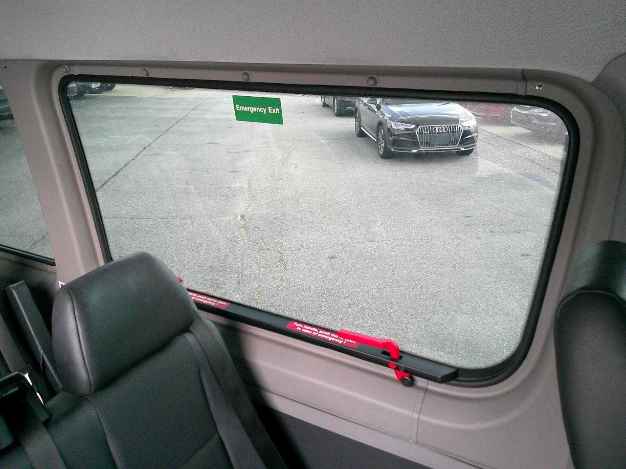 Mercedes-Benz Sprinter Passenger Vans RWD 2500 170" 2016