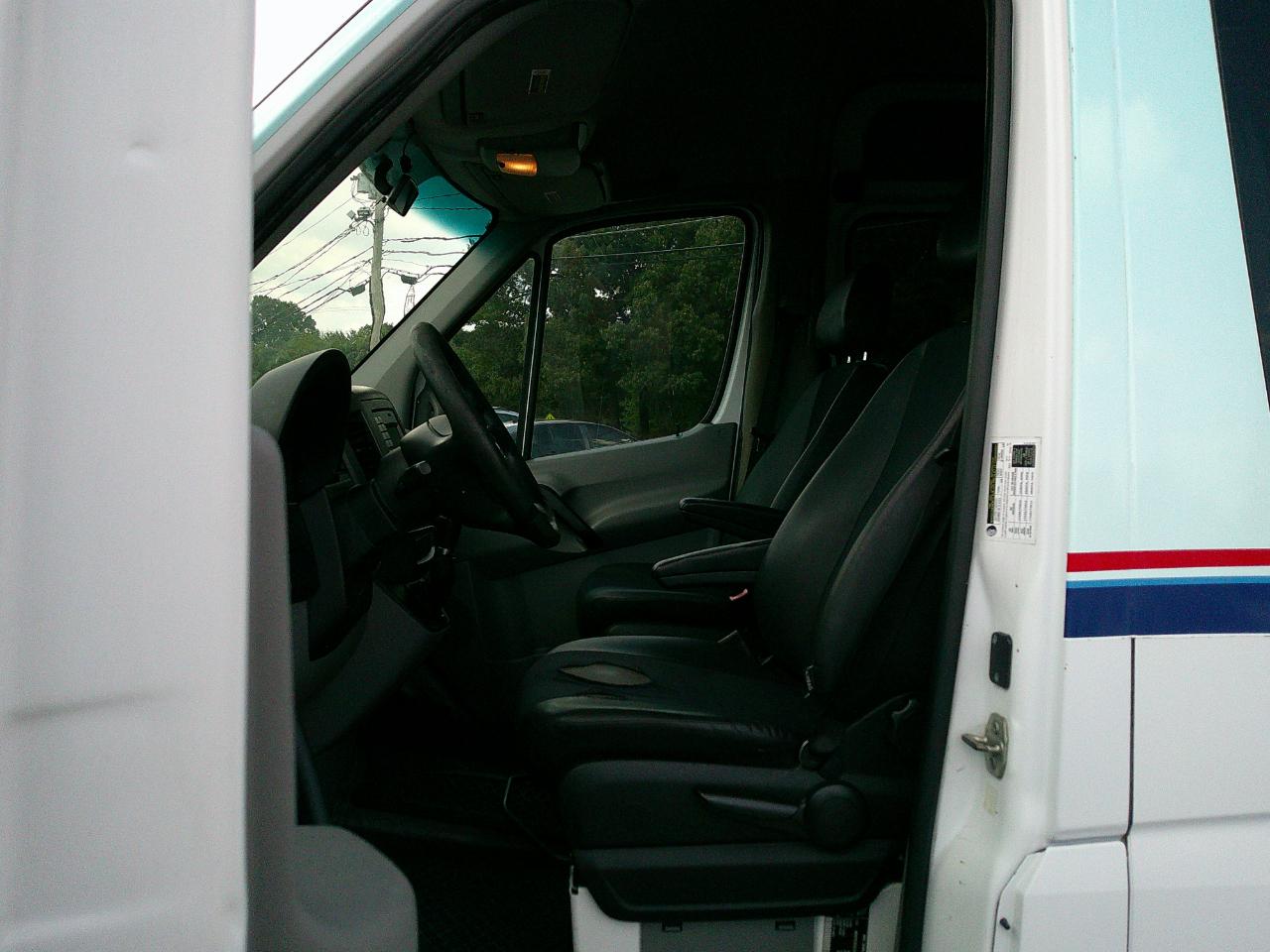 Mercedes-Benz Sprinter Passenger Vans RWD 2500 170" 2016
