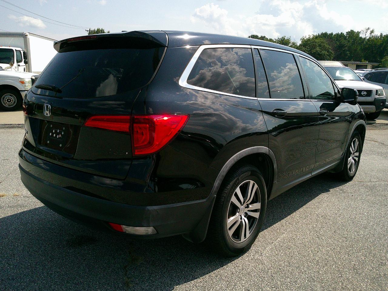 Honda Pilot 2WD 4dr EX-L 2016